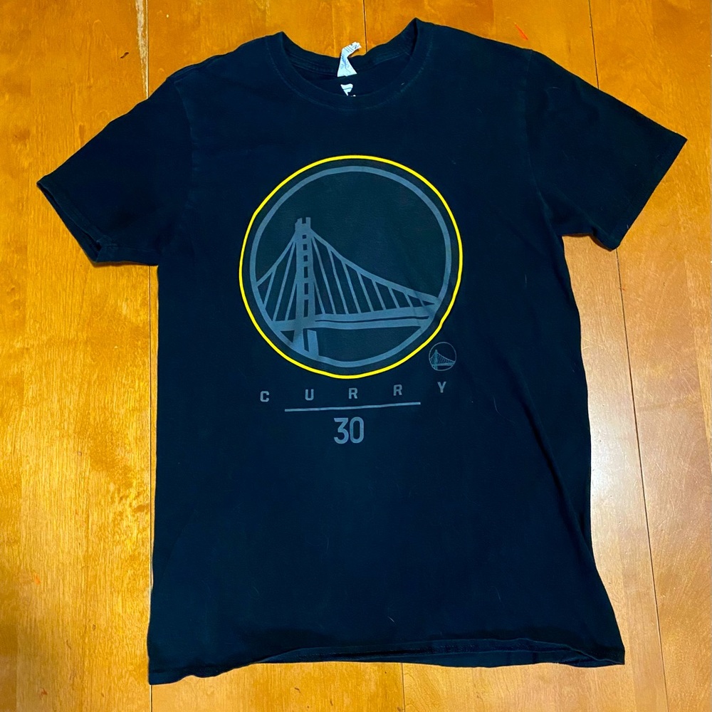 Golden State Warriors - Stephen Curry tshirt - Size Small